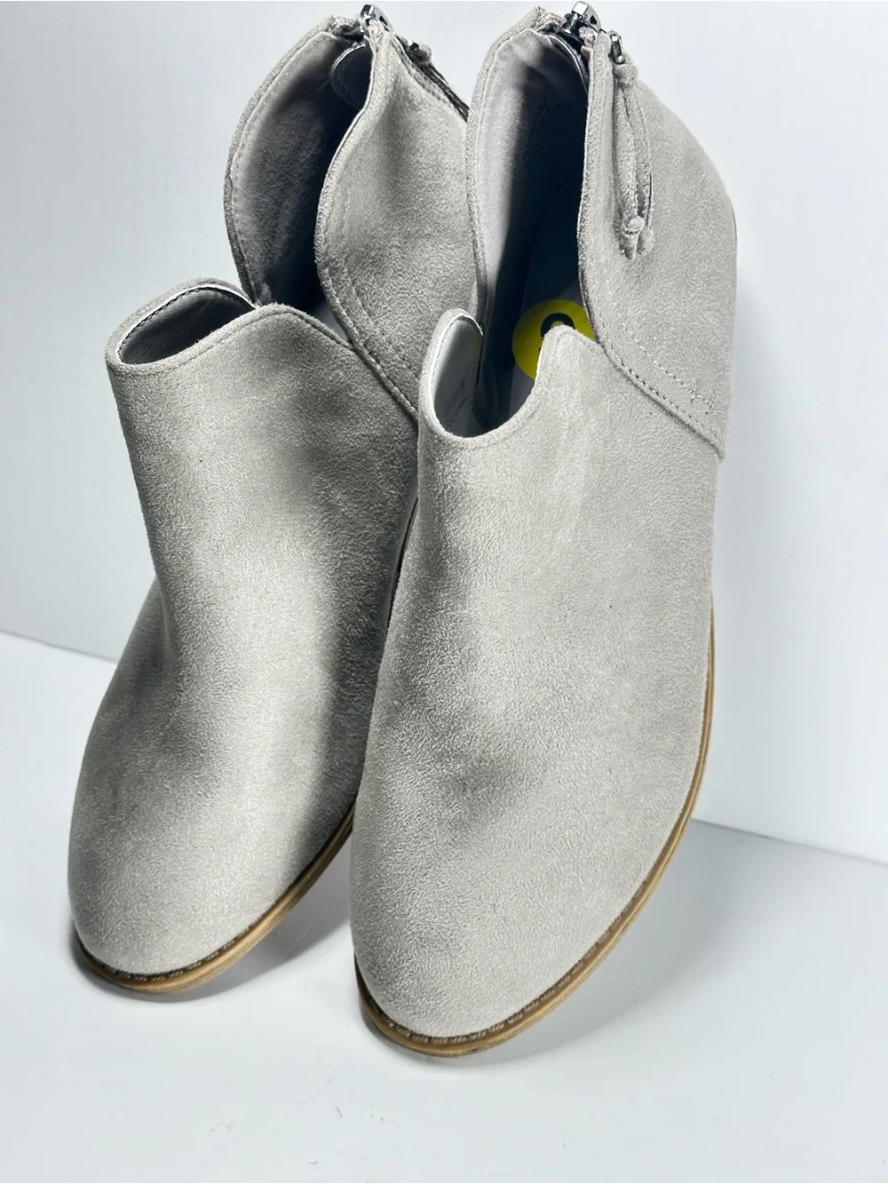 Journee Collection Livvy Gray 9W Faux Suede Ankle Booties Rear Zipper